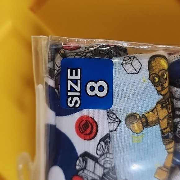 LEGO Star Wars Boys' Briefs. Size 8. New - Picture 6 of 6